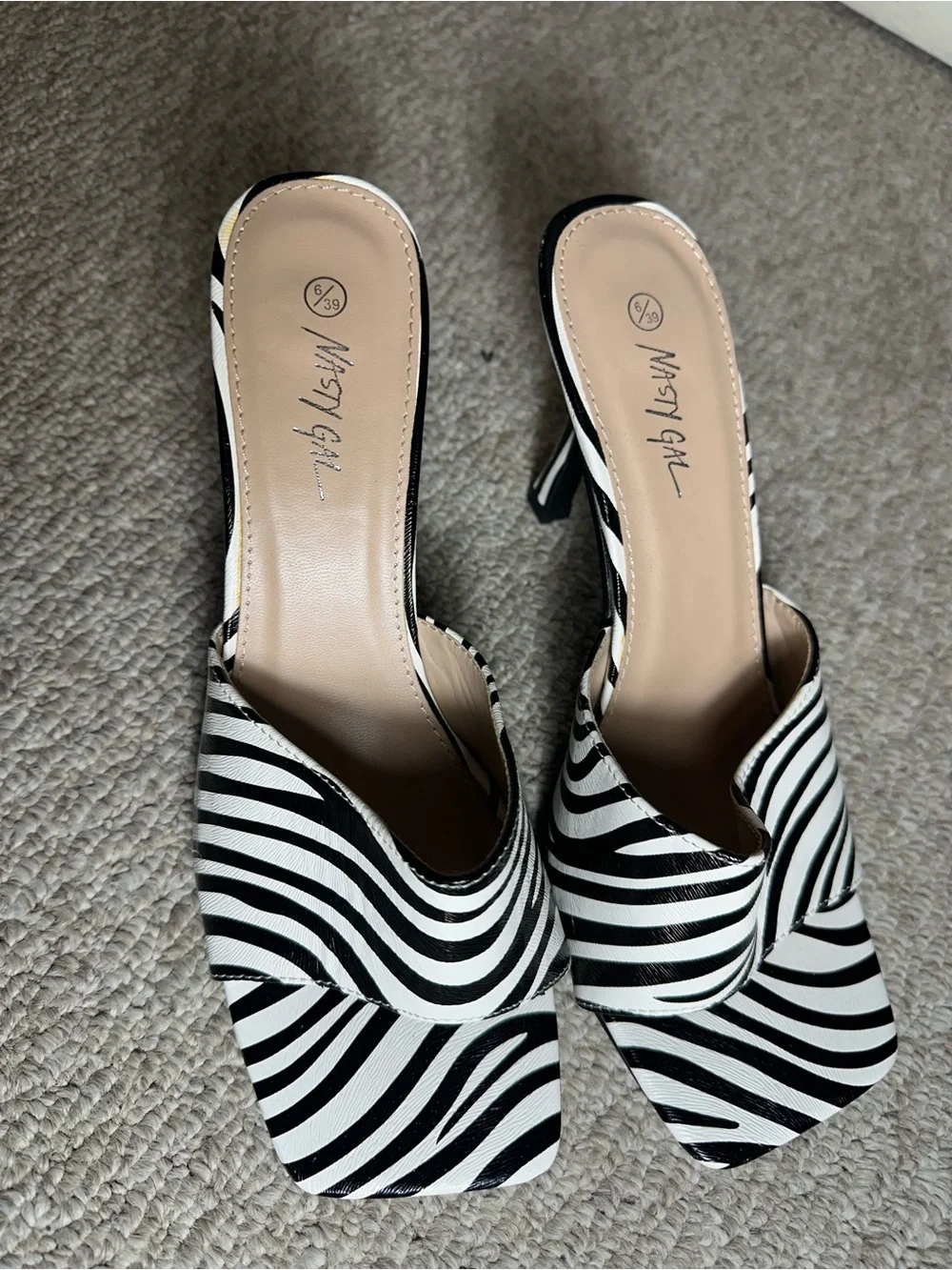 Mystic Zebra-Pattern Slide Heels - Black & White